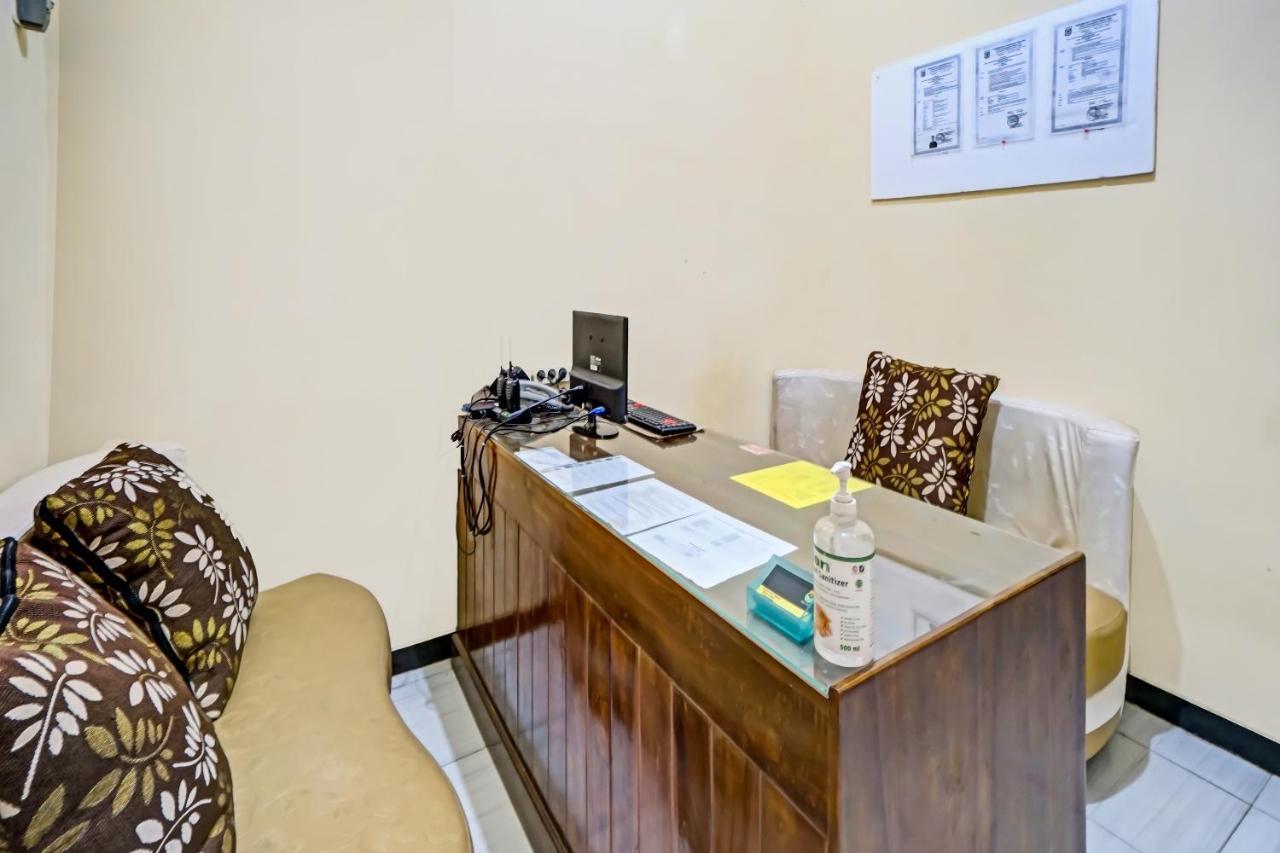 Oyo 3298 Bromo Guest House Family Malang Dış mekan fotoğraf